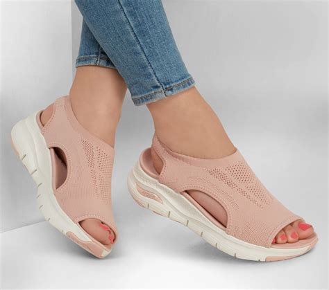 skechers summer slippers for women.